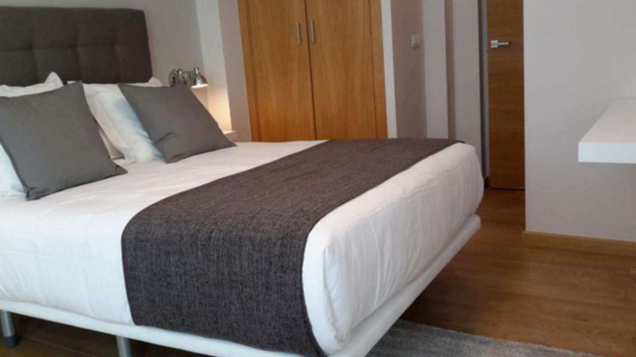 Apartamentos Porta Nova Lugo Dış mekan fotoğraf
